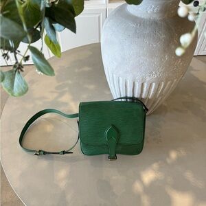 Louis Vuitton Cartouchiere Handbag Epi Leather MM in green color